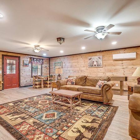 North Georgia Mtn Escape With Hot Tub And Games! Villa Sautee Nacoochee Екстериор снимка