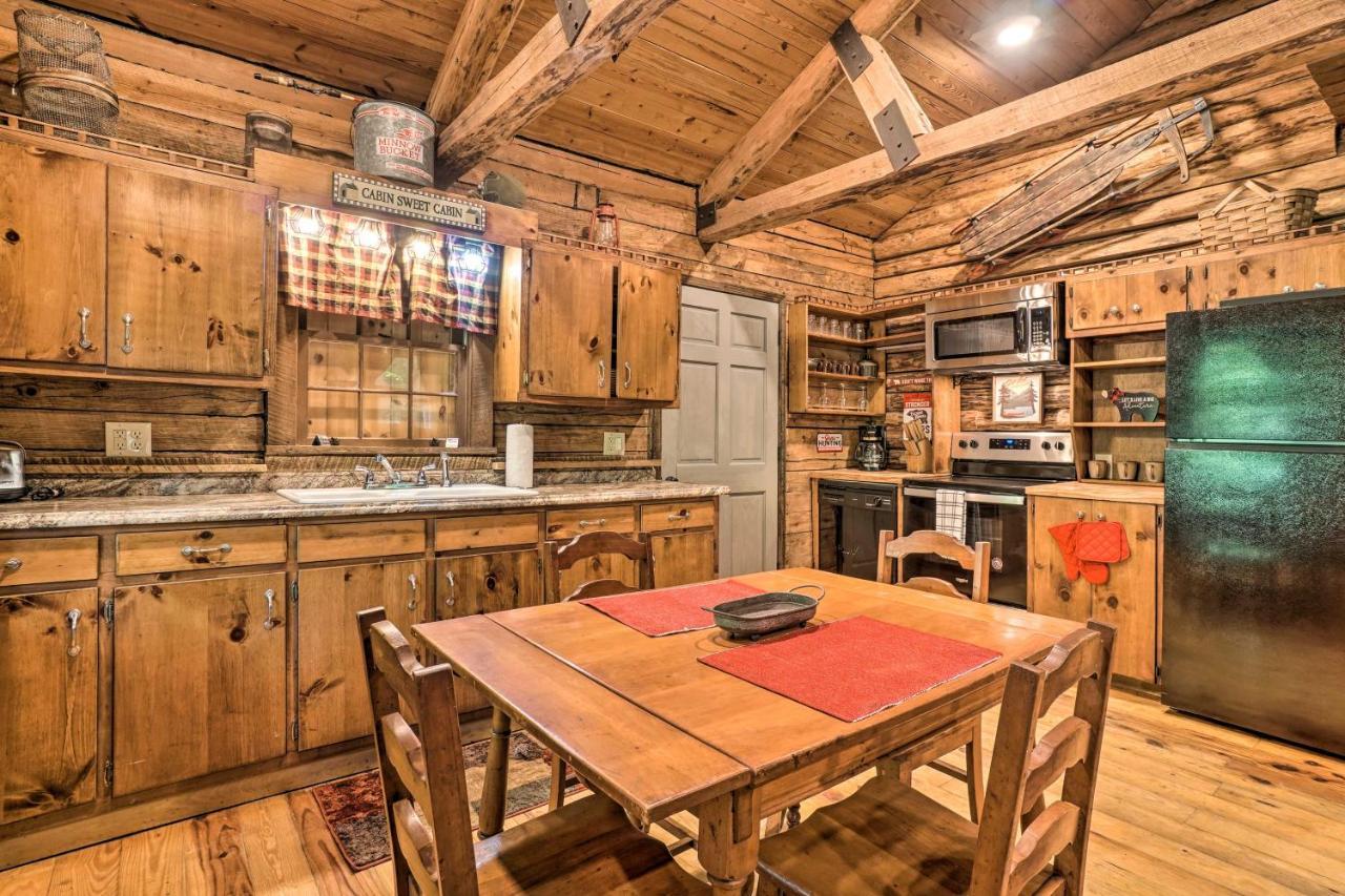 North Georgia Mtn Escape With Hot Tub And Games! Villa Sautee Nacoochee Екстериор снимка