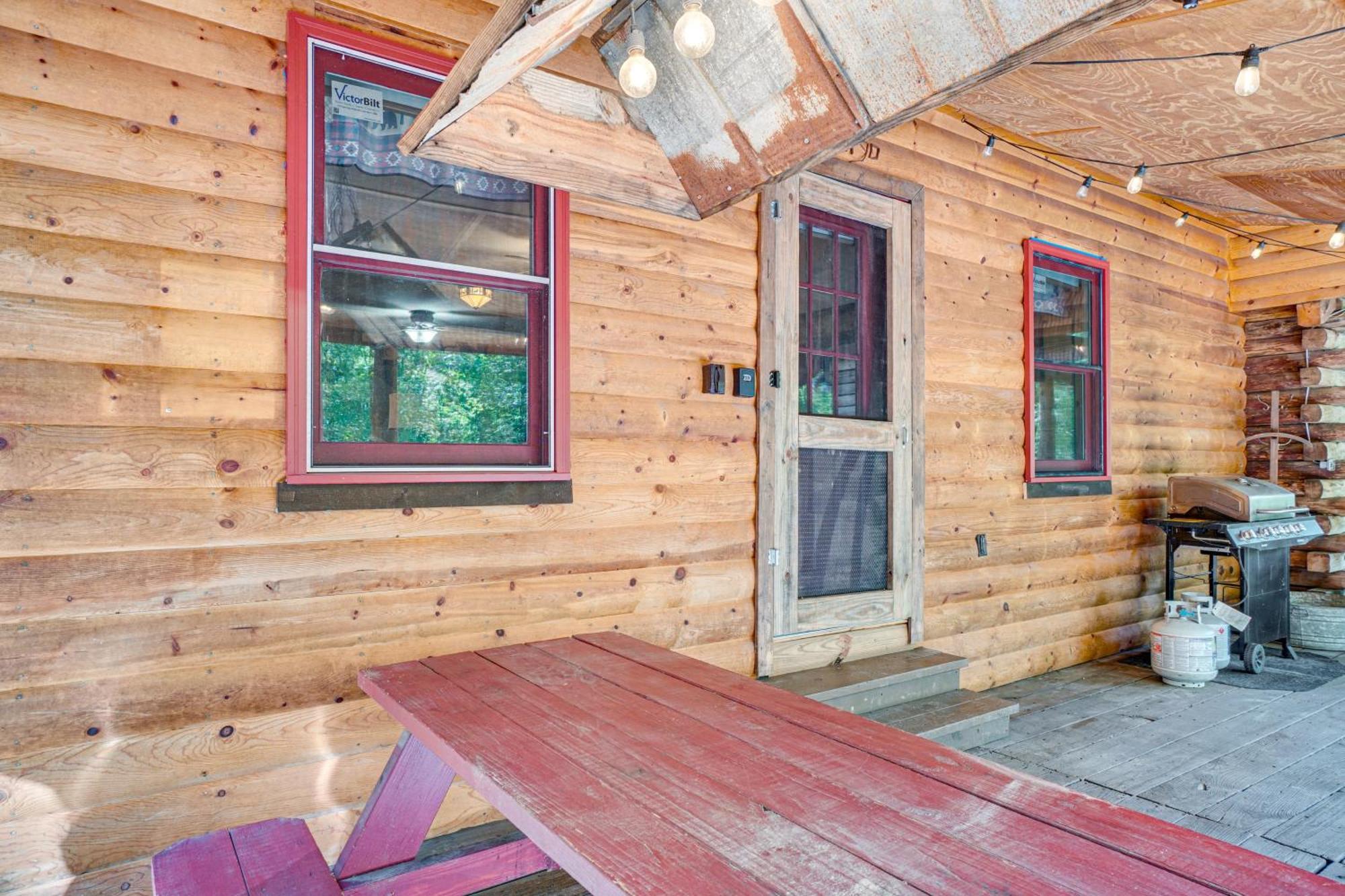 North Georgia Mtn Escape With Hot Tub And Games! Villa Sautee Nacoochee Екстериор снимка