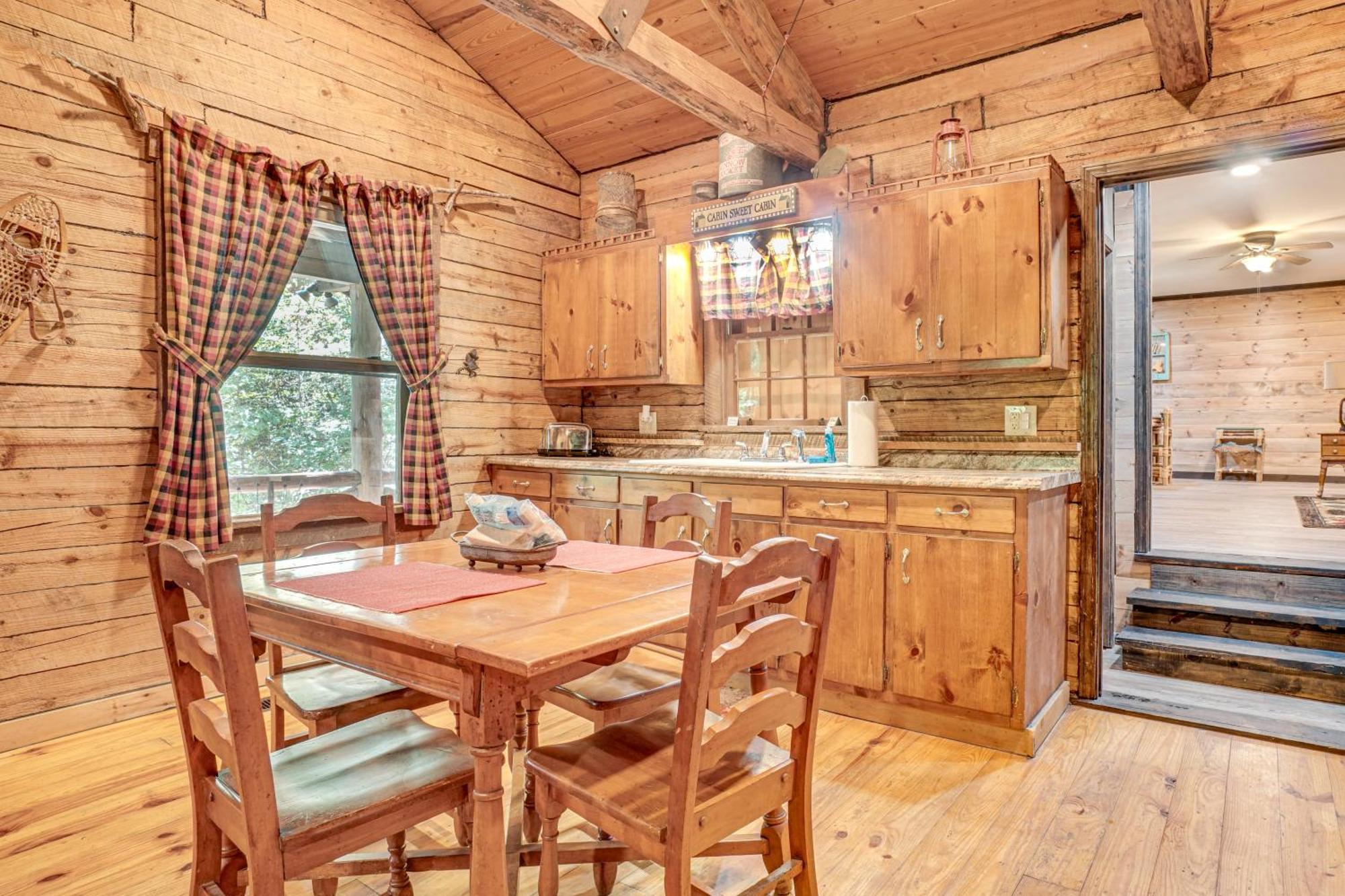 North Georgia Mtn Escape With Hot Tub And Games! Villa Sautee Nacoochee Екстериор снимка